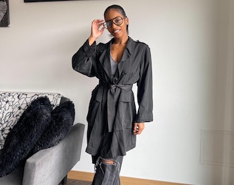 Vintage Max Mara Weekend Black Trench Coat – Vintage Minimalist Lightweight Jacket, Size S/M, No Belt