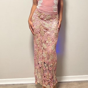 Y2K Cami International Pink Crochet Lace Maxi Skirt – Floral Mesh Overlay, Boho Festival Skirt, Size L
