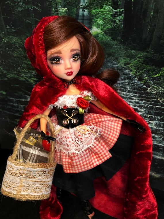 Ever after high red riding hood discount doll