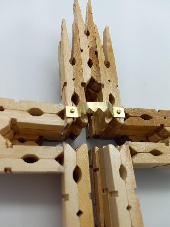 6 Wooden Clothespin