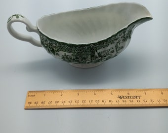 Vintage Gravy Boat With Warmer, Tea Lite. White Ceramic. INFINITY Product  From the 90s. 