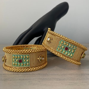 Kundan Kada set of 2 (Size 2.8), Kundan Bangle, Gold Plated Rajwadi Kundan Openable Kada set, Wedding Bangles India, Bollywood Bangles