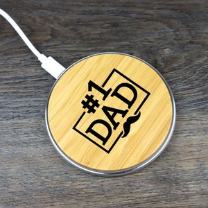 Personalized Bamboo Wood Wireless Charger, #1 Dad Charging Pad with Text Logo iPhone 15 14 13 12 11 Pro Max XS Max XS XR X AirPods 2 Samsung