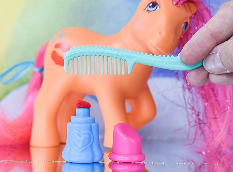Mlp Using Comb Vintage MLP My Little Pony G1 Candy Kisses Complete! Including Comb and ...