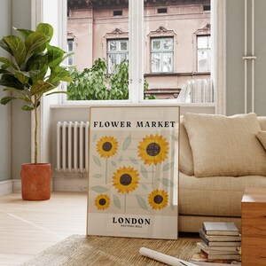 Flower Market Print, Sunflower Print Poster, Aesthetic Floral Print, Flower Market Poster, Notting Hill London Wall Art Home Decor, Neutral image 3