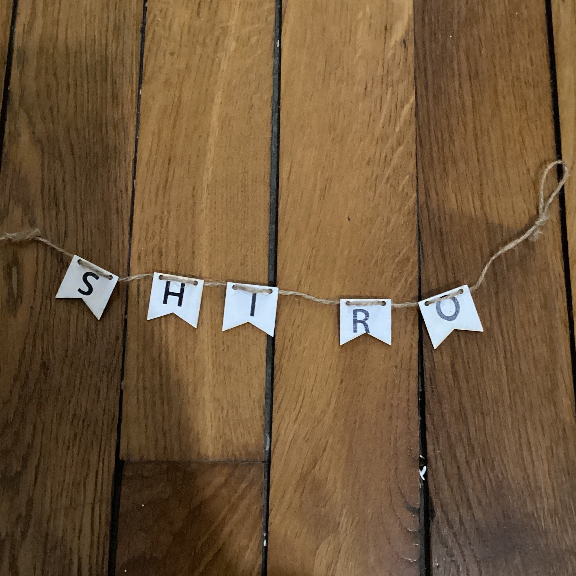 Guirlande en Bois Personnalisée