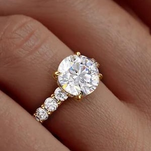 Round Diamond Engagement Ring, 1.0 - 3.0 CT Round Lab Grown Diamond Ring, F/VS1 IGI Certified Diamond, Floating Bubble Pave, Promise Ring