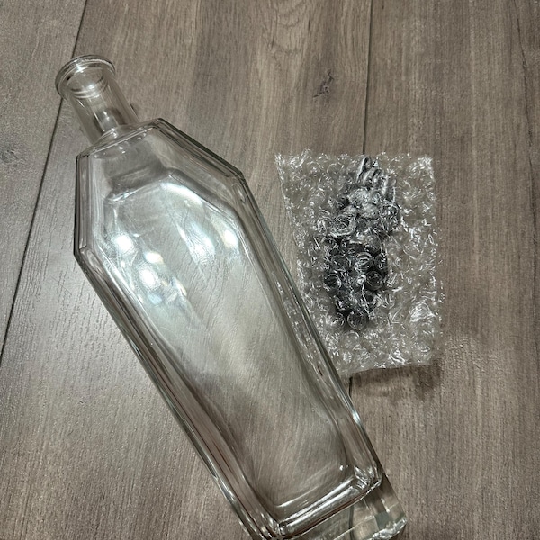 botella de ataúd de vidrio