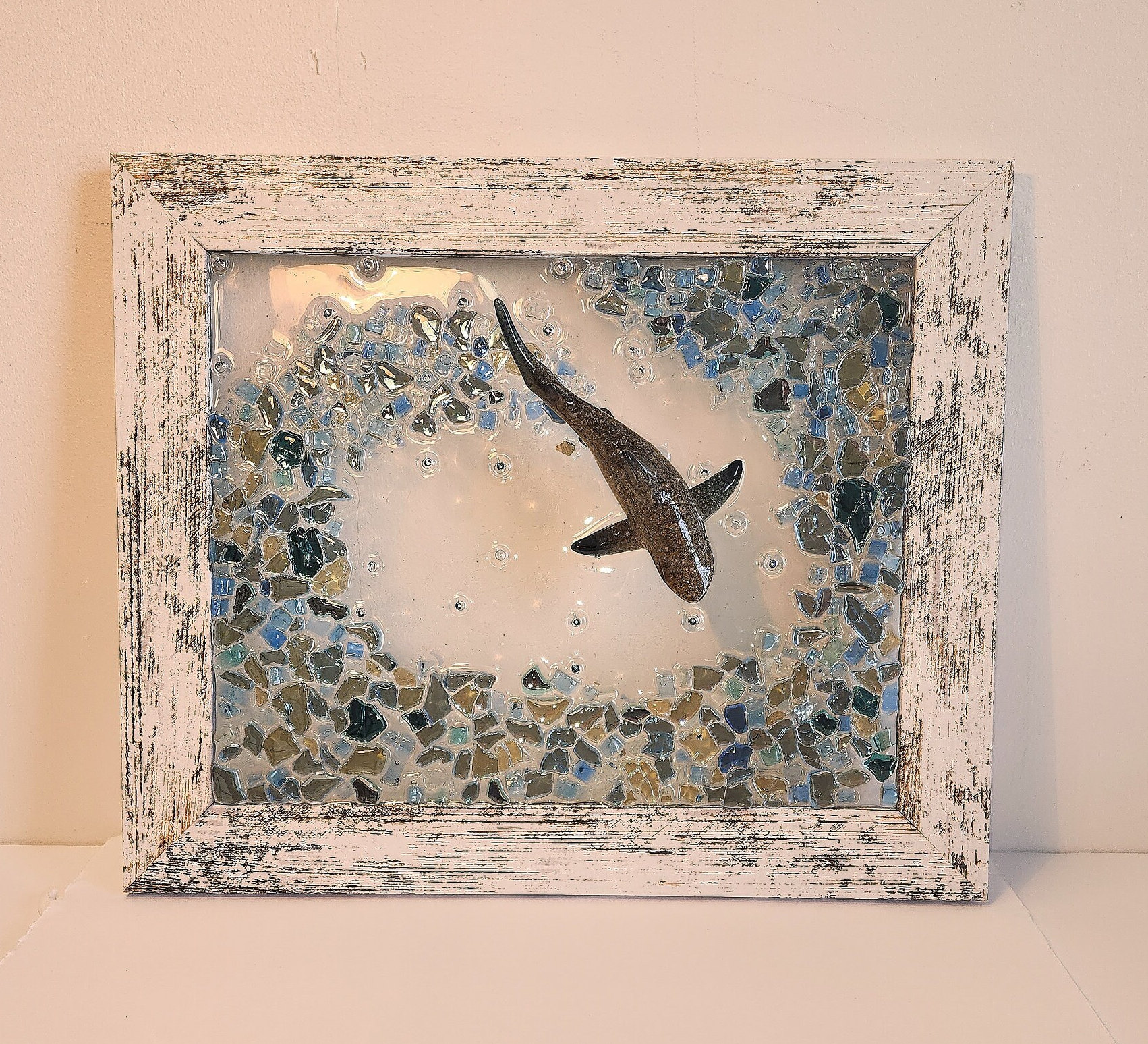 Shark & Crushed Glass Wave , 8