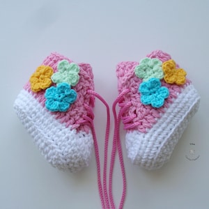 CROCHET PATTERN Baby Sneakers Crochet Booties DIY Shoes Easy Crochet Pattern Newborn Gift Instant Digital Download Pdf Sizes 0–12 Months