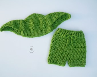 CROCHET PATTERN - Green Alien Baby Hat and Shorts Set | Baby Halloween Costume | Baby Photo Prop | Sizes Newborn - 12 months