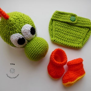 CROCHET PATTERN - Yoshi Baby Hat, Diaper Cover and Booties Set | Newborn Photo Prop | Baby Halloween Costume | Sizes 0 - 12 months