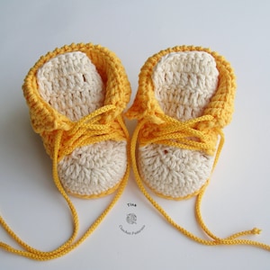 CROCHET PATTERN Baby Sneakers Crochet Booties DIY Shoes Easy Crochet Pattern Newborn Gift Instant Digital Download Pdf Sizes 0–12 Months