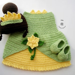 CROCHET PATTERN Baby Princess Halloween Outfit in English PDF Pattern Includes Wig, Dress and Shoes for Photo Prop  | Sizes 0-12 Months