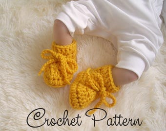 CROCHET PATTERN | Baby Booties, Winter Shoes, Newborn Footwear, Shower Gift, English PDF | Sizes 0–12 Months