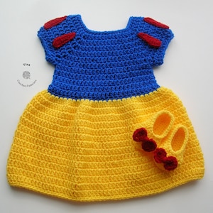 CROCHET PATTERN Baby Princess Halloween Dress in English PDF Pattern Includes Dress and Shoes for Photo Prop | Sizes 0-12 Months