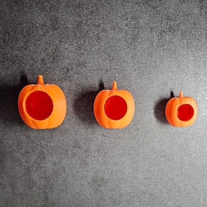 Fall Pumpkin Hide for Jumping Spiders or arboreal Tarantula Slings/Juveniles, magnetic