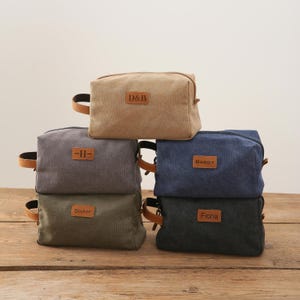 Trousse de toilette personnalisée pour homme, cadeaux de garçons d'honneur, trousse de toilette personnalisée, trousse de toilette en cuir pour lui