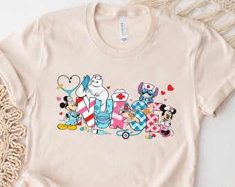 Camicia dei personaggi dell'infermiera Disney, t-shirt dell'infermiera Disney, regalo per studenti della scuola infermieristica, maglietta del giorno dell'infermiera 2023, regalo per l'infermiera