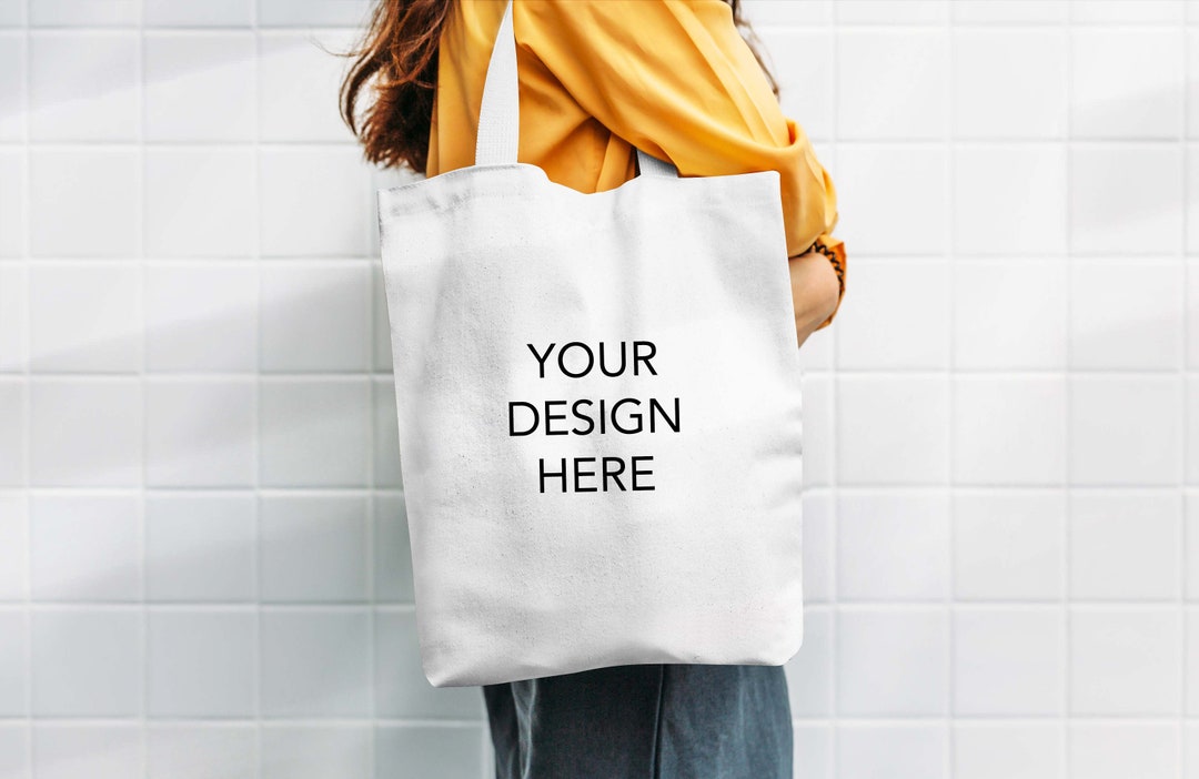 Handbag Mockup PSD, White Handbag Mockup With Background, Smart Object