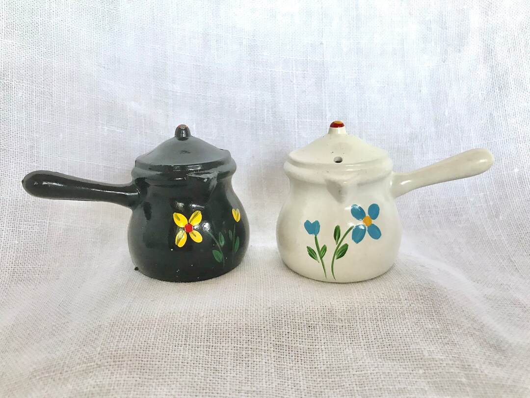 Vintage Cast Iron Cooking Pots Salt and Pepper Shakers Etsy