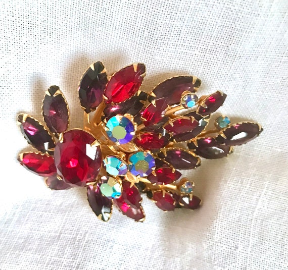 Vintage Red Rhinestone Brooch/Pin - image 2