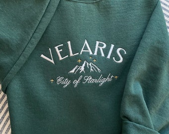 Sudadera bordada Velaris, cuello redondo ACOTAR, sudadera Velaris City of Starlight, sudadera Velaris bordada, sudadera librería