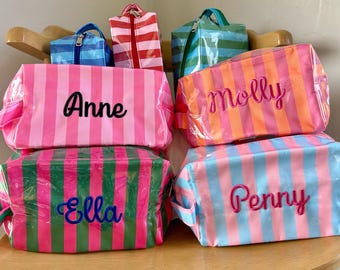 Personalized Embroidered Makeup Bag | Custom Cosmetic Bag | Toiletry Bag | Bridesmaid Gift | Girls Trip Gift | PVC Travel Pouch