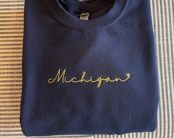 MICHIGAN crewneck sweatshirt, Michigan embroidered sweatshirt, women’s Michigan sweatshirt, University of Michigan sweatshirt for women