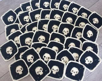 Set 24pcs Skull Granny Squares, Halloween Crochet Appliques, Individual Squares, Granny Skull