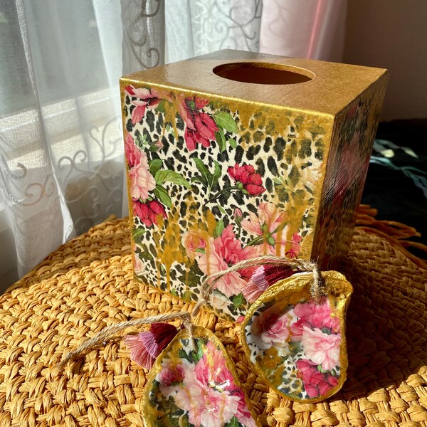 A set of  decoupage wooden tissue box cover + Oyster shell ornament, Leopard and rose