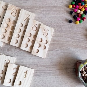 Tableros de conteo y trazado Montessori Waldorf • Bandejas de madera con números matemáticos del 1 al 10 • Actividad preescolar para niños pequeños • Números trazables, juguetes de madera