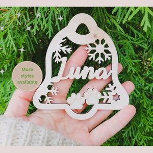 Hond eerste kerst ornament Paw of Bone Gepersonaliseerde naam kerstbal, huisdier cadeau voor hondenliefhebber, Hond moeder kerstbal bell Custom Stocking stuffer tag