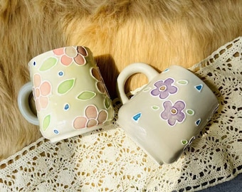 Ręcznie robiony ceramiczny kubek – pastelowy kwiatowy ręcznie malowany kubek ceramiczny na kawę i herbatę