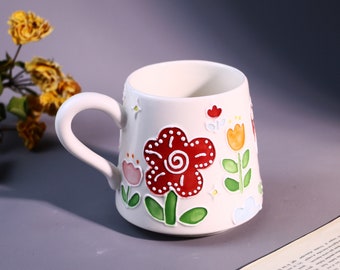 Taza de café con flores hecha a mano: taza de té de cerámica pintada a mano con flores brillantes, taza de cerámica acogedora