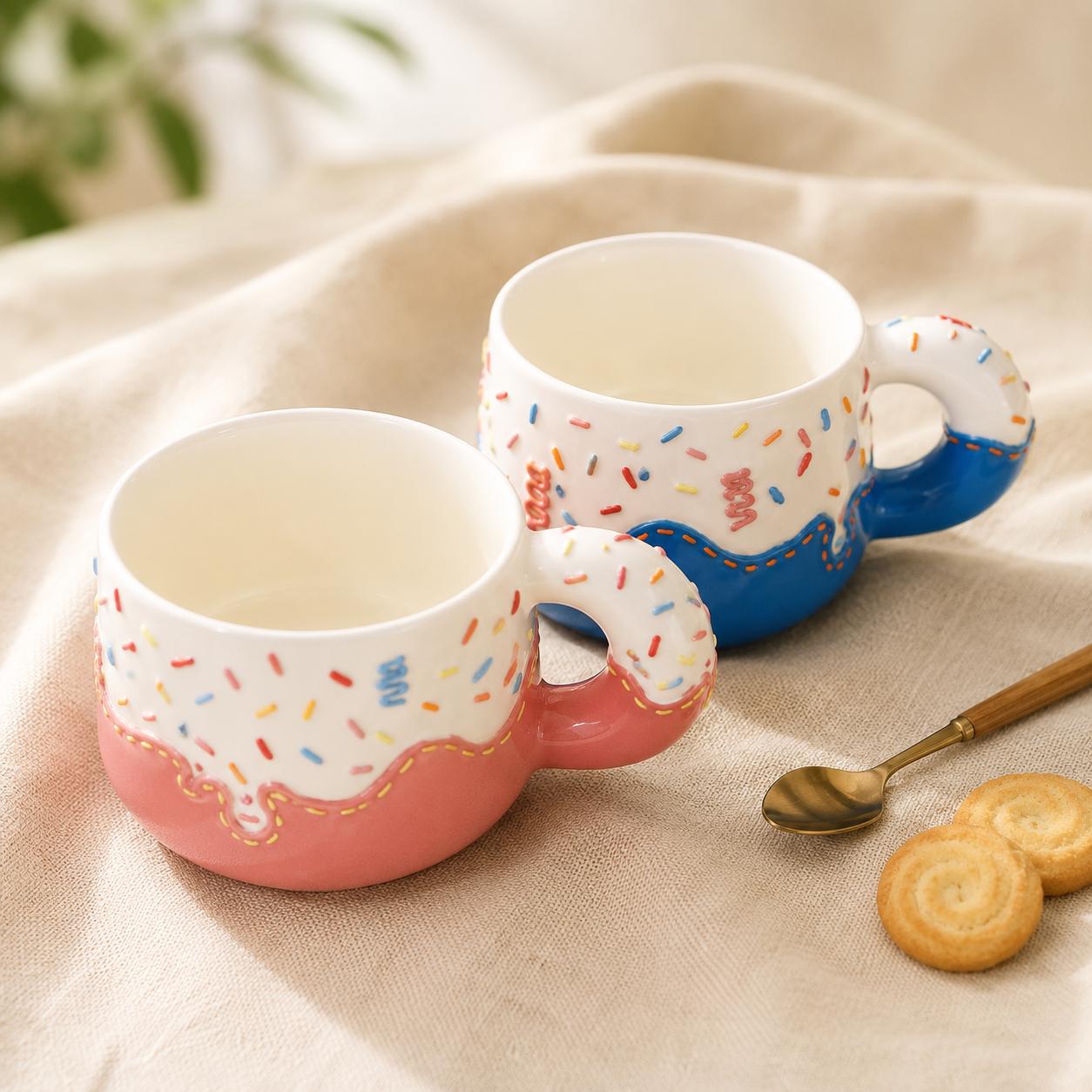 Handgemachte Eisbecher - Niedliche Keramikkaffeetasse mit Streuseln, schmelzendes Frosting-Design, Kawaii-Keramik-Geschenk für Dessert-Liebhaber
