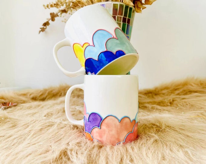 Minimalist Floral Hand-Painted Ceramic Mugs to Brighten Your Day, Personalized Soft-Hued Pottery Mug for Heartwarming Moments