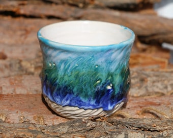 Rain Forest Retro Personalized Handmade Mug, Personalized Ceramic Mug for Coffee Lovers
