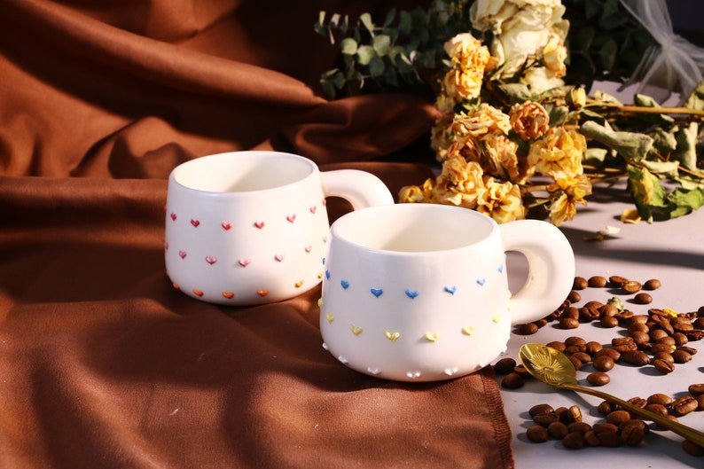 Rainbow Heart Handmade Coffee Mugs, Personalized Ceramic Mug for Coffee Lovers, Custom Unique Design Cup with Home Decor zdjęcie 1