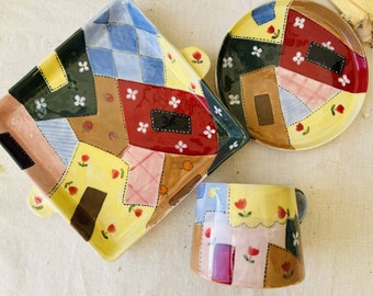 Tazza in ceramica patchwork dipinta a mano: vivace e unica