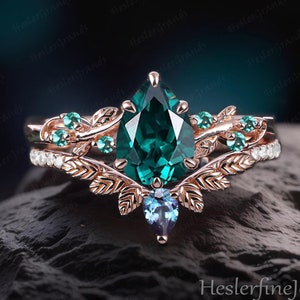 Art Deco Ring Pear Emerald Engagement Ring Bridal Sets Rose Gold Leaf Promise Ring Nature Inspired Green Gemstone Cluster Ring Jewelry Gift