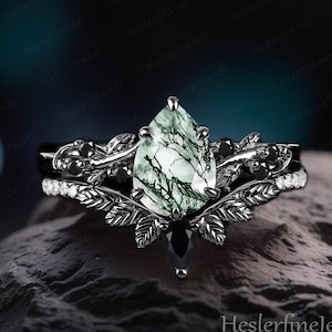 Gothic Black Gold Art Deco Pear Moss Agate Engagement Ring Sets Bridal Sets Leaf Ring Promise Ring Nature Inspired Cluster Ring Women Ring