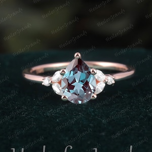 Vintage Pear Alexandrite Engagement Ring Unique Diamond Cluster Wedding Ring Color Changed Ring Rose Gold Bridal Ring Anniversary Ring
