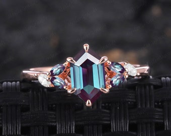 Long Hexagon Cut Alexandrite Engagement Ring Bridal Ring Rose Gold Promise Ring Colour Changing Stone Art Deco Ring Handmade Jewelry Gift