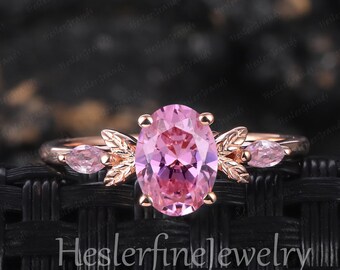 Anello di fidanzamento ovale vintage con zaffiro rosa Anello di promessa in oro rosa Foglia Ispirato alla natura Anello Art Deco con pietra preziosa rosa Gioielli fatti a mano per le donne