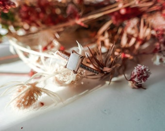 Rectangle avec pierres latérales Bague de lait maternel en argent et or rose | Kit de bijoux de lait maternel bricolage | Cadeau pour nouvelle maman | Cadeau fête des mères