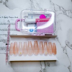 Pink Jelly Daisy Press on Nails | Kleber auf Nägel | Lange Sargnägel | Lustige Nägel | Luxus Nägel