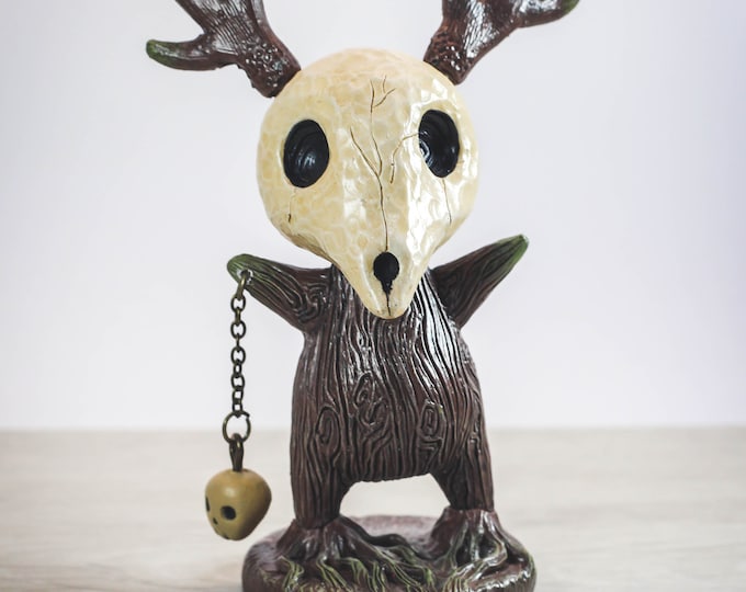 Figurine inspired by wendigo, Leshy/Leshen / Cute creepy / forest monster / mythical monster / mythical creature / horror collectable