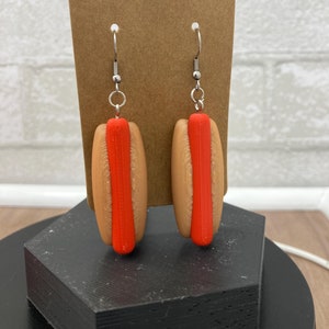 Boucles d'oreilles hot-dog, bijoux amusants, hot-dog miniature avec boucles d'oreilles moutarde, boucles d'oreilles uniques faites main, cadeau parfait pour les amateurs de cuisine