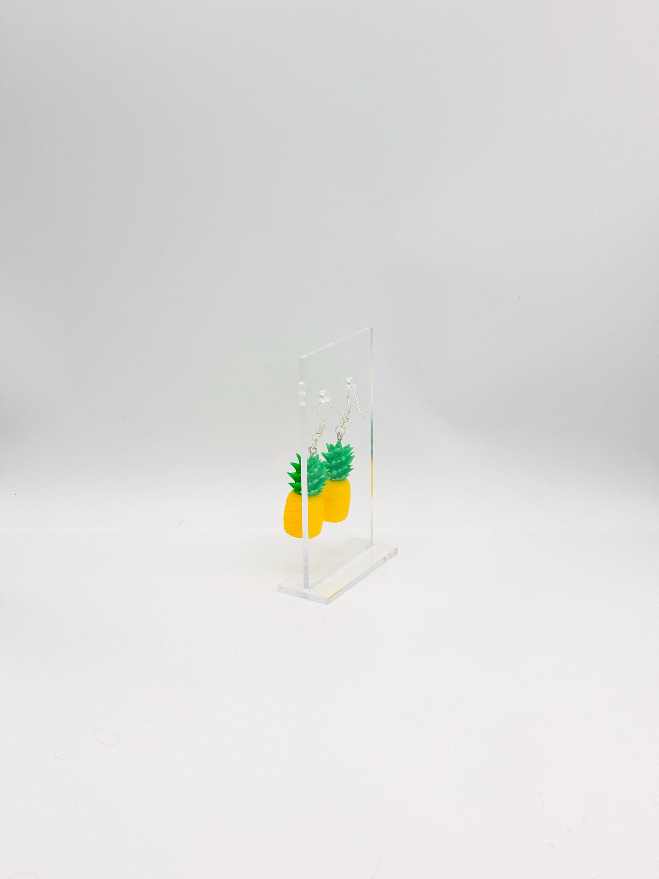 Orecchini a forma di ananas: un divertente regalo di gioielli tropicali per l'estate - Italia